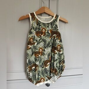 Winter Water Factory Bubble Romper NWOT Tigers